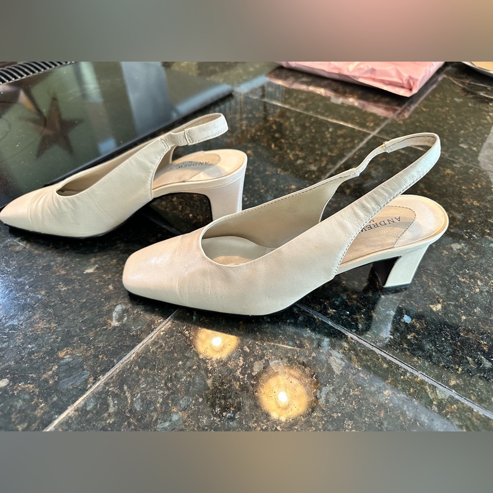 Shoes - Picture 7 of 9